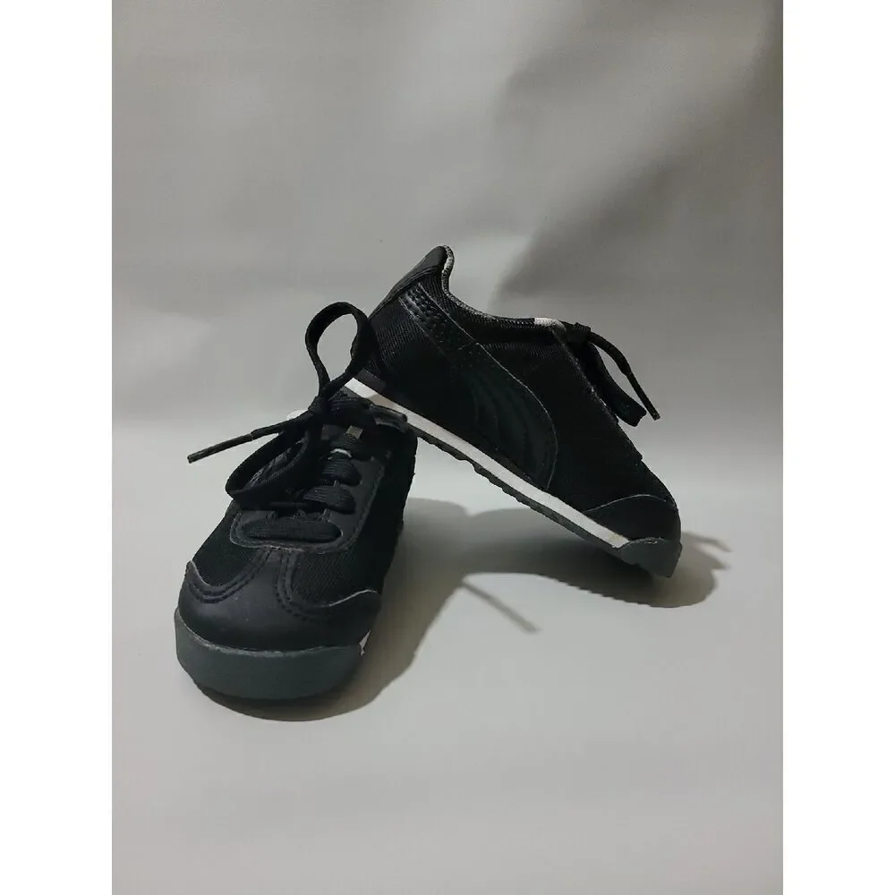 PUMA Roma Basic Sneakers in Black 5C